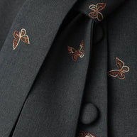 Damen Schößchenanzug mit ausgefallenen Puffärmeln und dekorativen Knöpfen WW