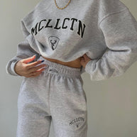 Damen Sportliches Set mit hochwertigem Sweatshirt und bequemen Jogginghosen WW