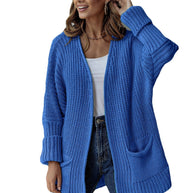 Damen Strickjacke mit tiefem V-Ausschnitt und praktischen Taschen WW