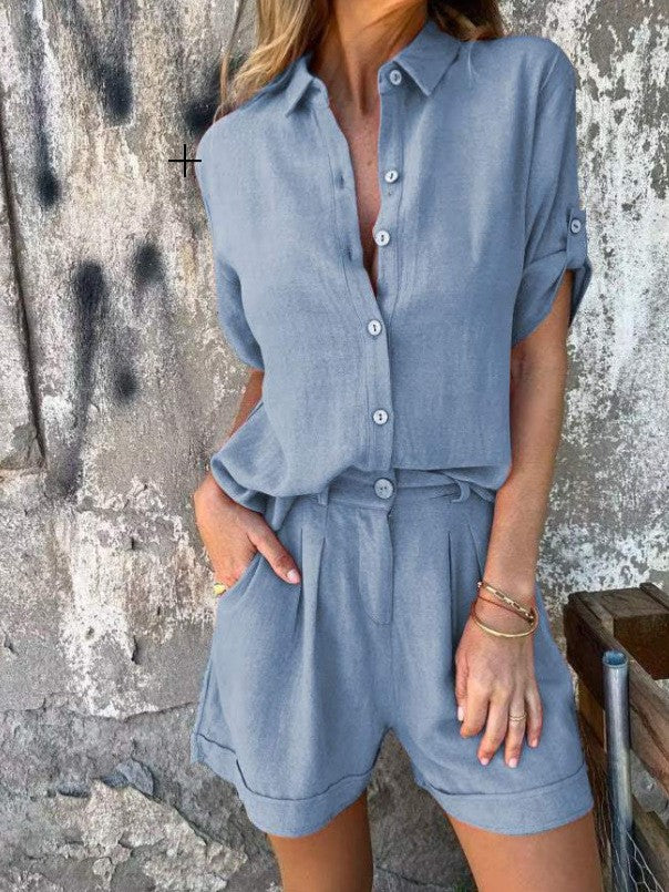Damen lässiges Jumpsuit mit knopfverschlossenem Oberteil und praktischem Taillenzug