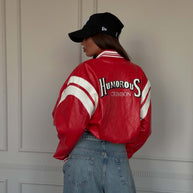 Damen sportliche Varsity-Jacke mit lässigem Schnitt und moderner Applikation WW