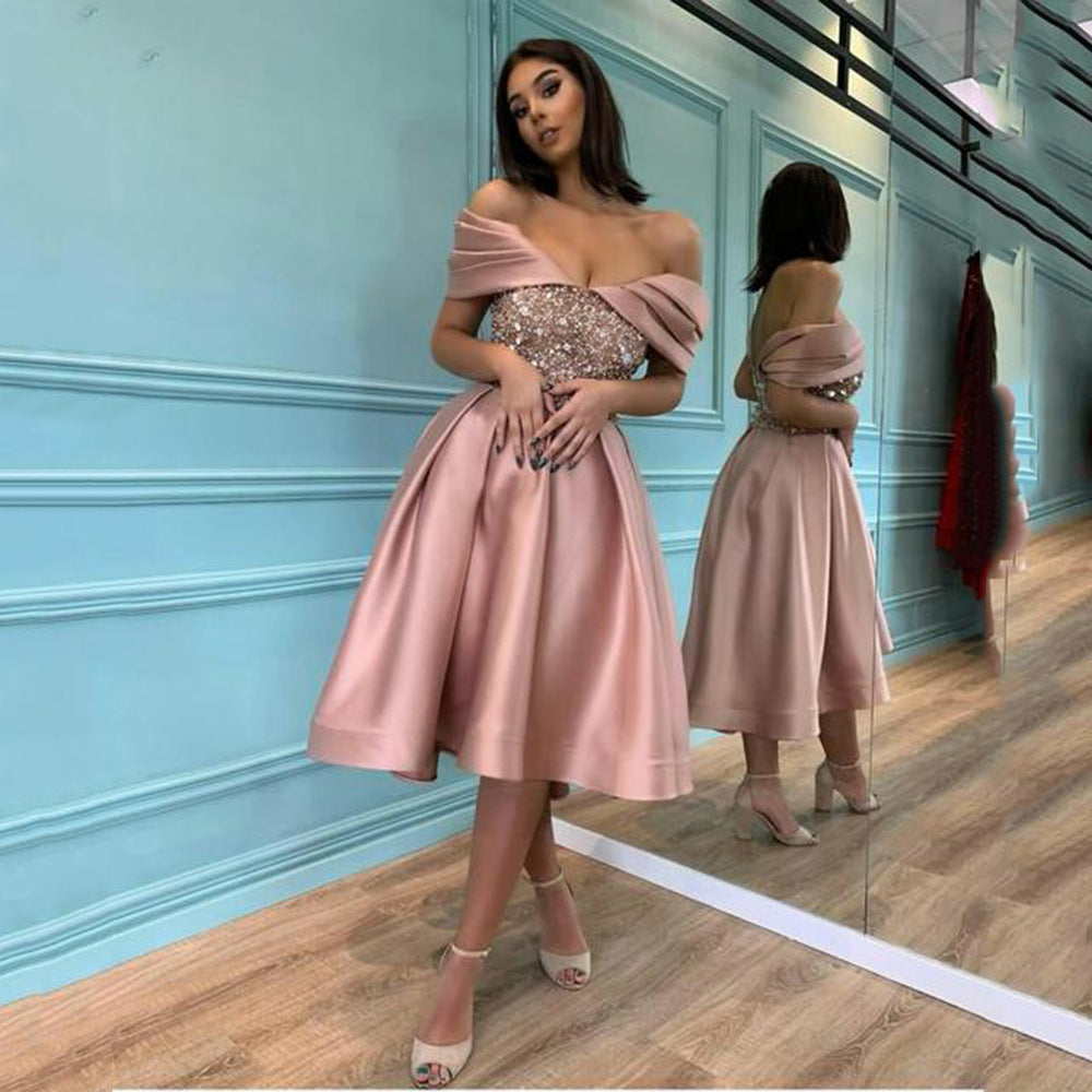 Damen Festliches Cocktailkleid mit schimmernden Pailletten und elegantem Rüschendesign WW
