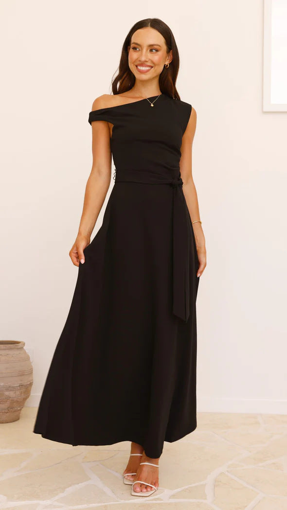 Damen Maxikleid mit asymmetrischem Schnitt und eleganter Drapierung W&W Mode
