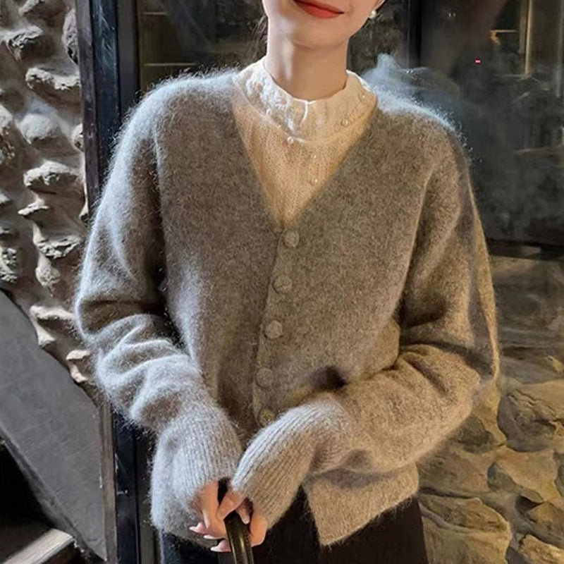 Damen Strickjacke mit tiefem V-Ausschnitt und weich fließendem Material WW