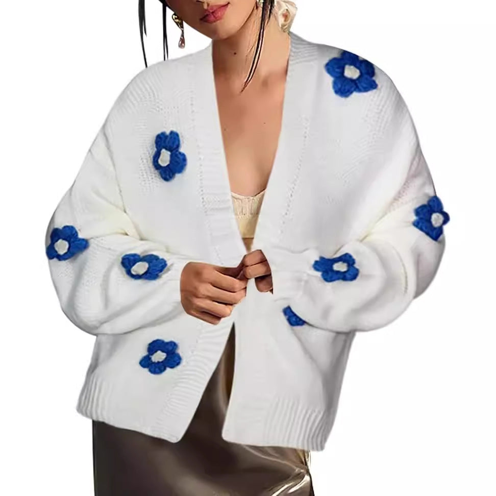 Damen Strickjacke mit Blumenapplikationen WW