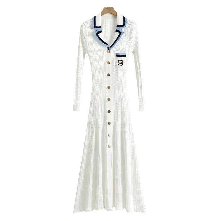Damen Strickkleid mit eleganter Knopfleiste und Hemdkragen WW