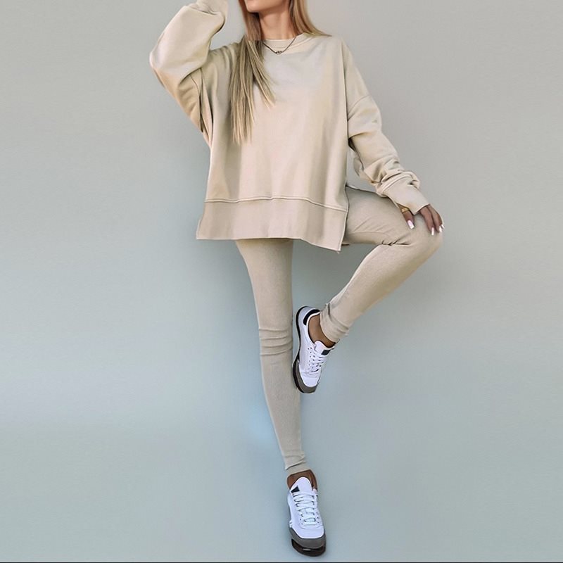 Damen sportliches Set aus ultra-bequemen Oversized-Pullover und figurbetonten Leggings WW