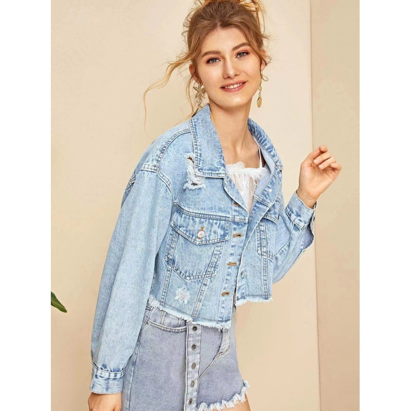 Damen cropped Jeansjacke im Vintage-Style mit lässigen Fransen und robusten Details WW