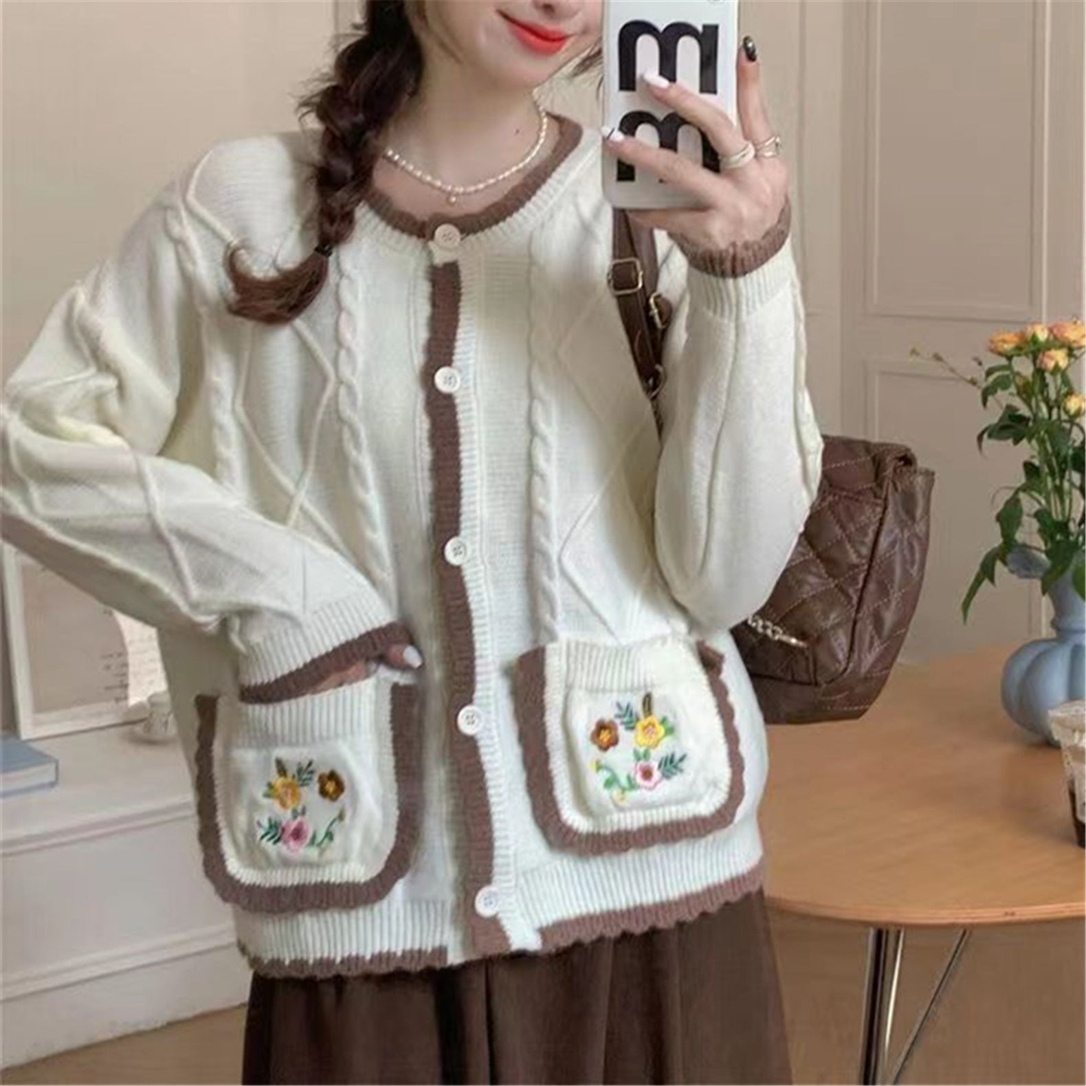 Damen Strickjacke mit Blumenmuster WW