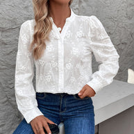 Damen Bluse mit elegantem floralem Lochmuster WW