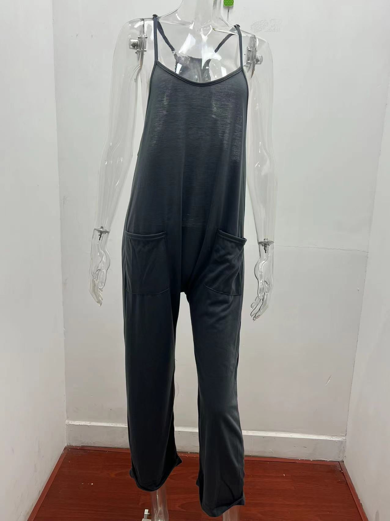 Damen entspannter Jumpsuit mit praktischen Taschen und lässigem Schnitt WW