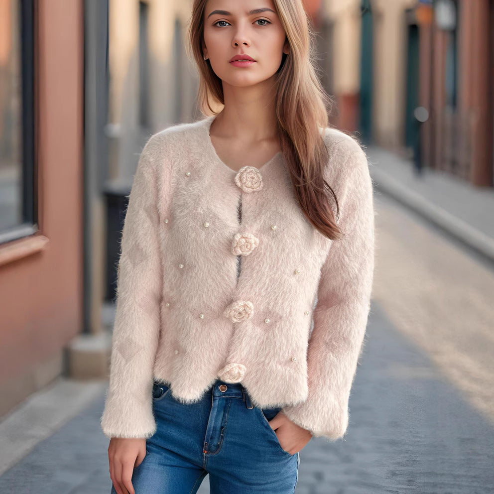Damen Strickjacke mit floralen Applikationen und perlverzierter Detail WW