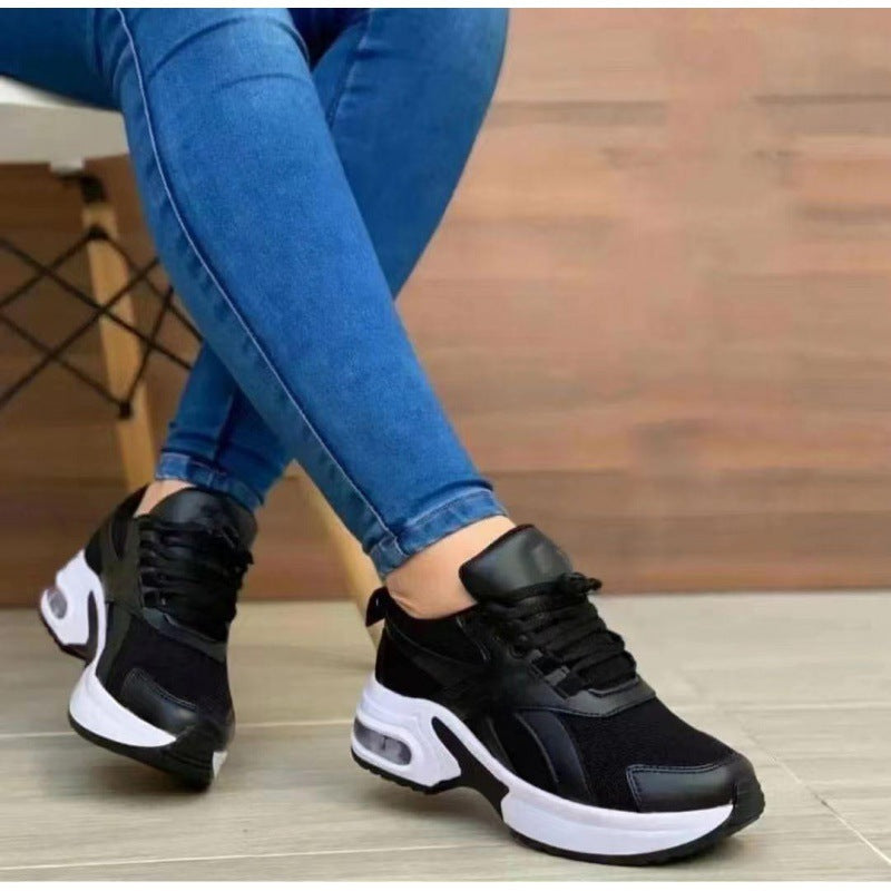 Damen Sportliche Sneaker mit optimaler Dämpfung und atmungsaktiver Mesh-Oberfläche WW