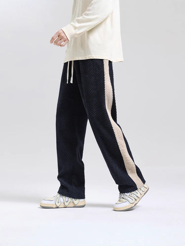 Damen Bequeme Freizeithose mit strukturiertem Stoff und seitlichen Streifen WW