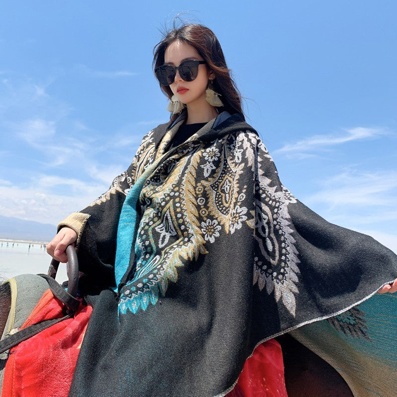 Damen Poncho mit Kapuze und kunstvollem Paisleymuster WW