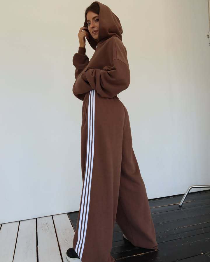 Damen Sportliches Loungewear-Set mit cropped Jacke und bequemen Jogginghosen WW