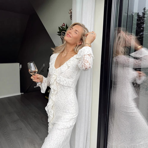 Damen Spitzen-Maxikleid mit Rüschendetails WW