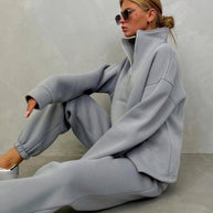 Damen Sportliche Pullover-Set mit hohem Kragen WW