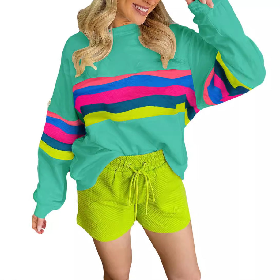Damen lässiges Oversized-Sweatshirt mit bunten Streifen und tieferem Rundhalsausschnitt WW