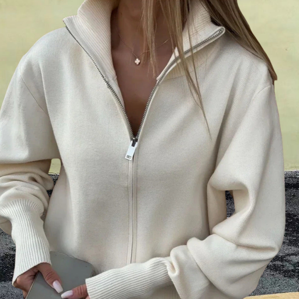 Damen Sportlicher Strickpullover mit hohem Kragen und Reißverschluss WW
