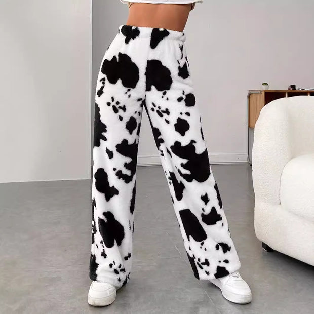 Damen Fleece-Hose im trendigen Kuhmuster WW