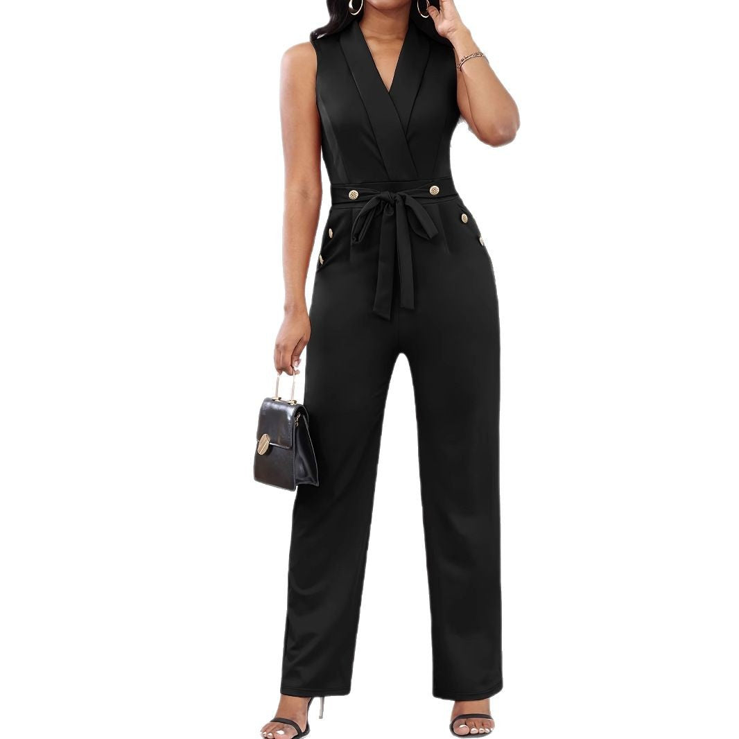 Damen eleganter Overall mit Knopfdetails und tailliertem Schnitt W&W