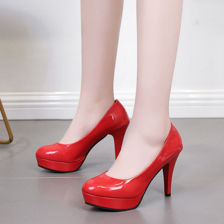 Damen Plateau-Pumps mit glänzendem Obermaterial und ergonomischem Fußbett W&W Mode