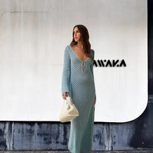 Damen Strick-Maxikleid mit tiefem V-Ausschnitt und modischen Rüschendetails WW