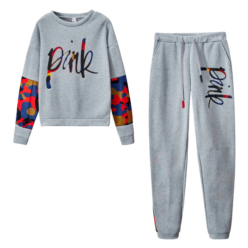Damen Sportliches Sweatshirt-Set mit bunten Camouflage-Details und komfortablem Schnitt WW
