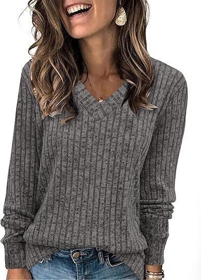 Damen Strickpullover mit V-Ausschnitt und strukturiertem Rippendesign WW