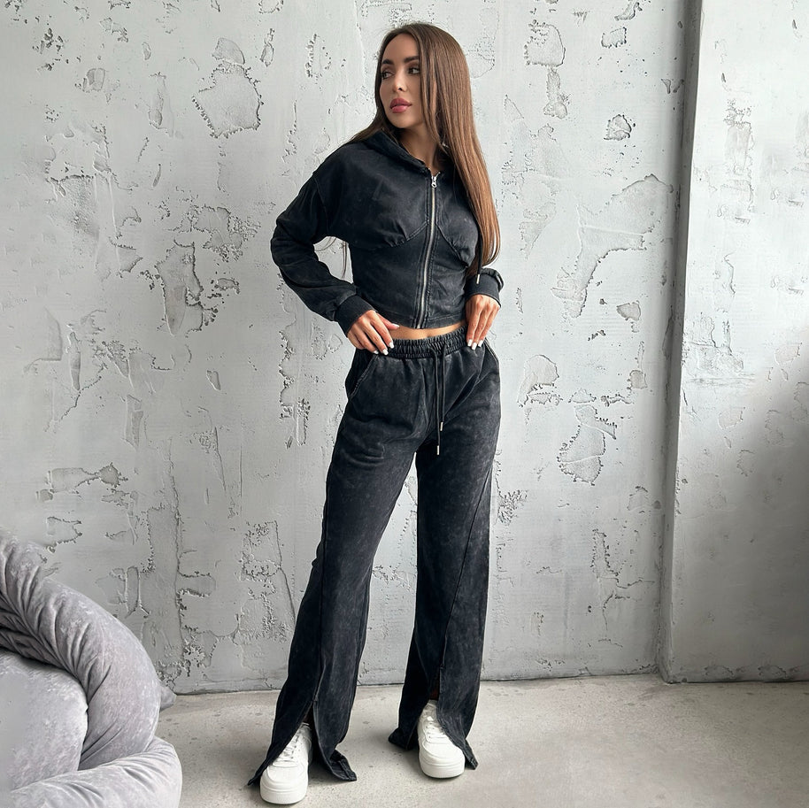 Damen Sportliches Freizeit-Set mit cropped Jacke und weiter Hose WW