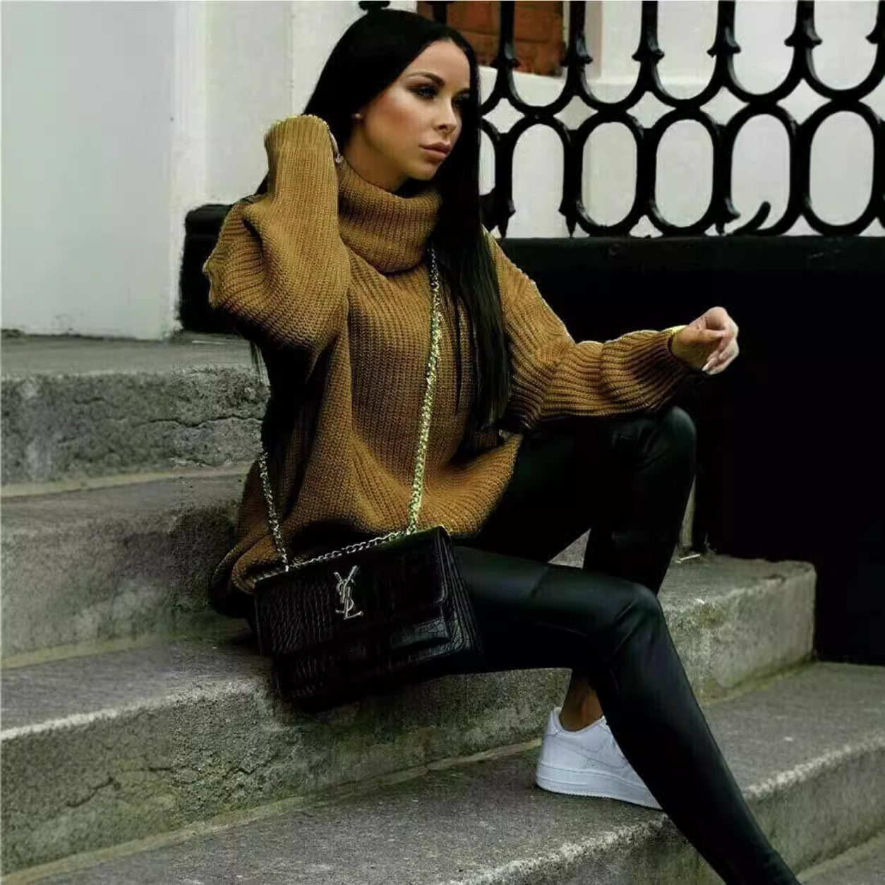 Damen Oversized Pulli mit hohem Kragen und Struktur WW