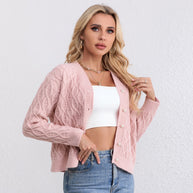 Damen Strickjacke mit strukturiertem Zopfmuster und zarten Knöpfen WW