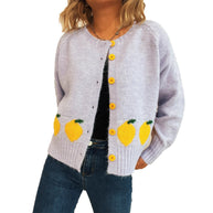 Damen Strickjacke mit fruchtigem Motiv und Knopfdetails WW