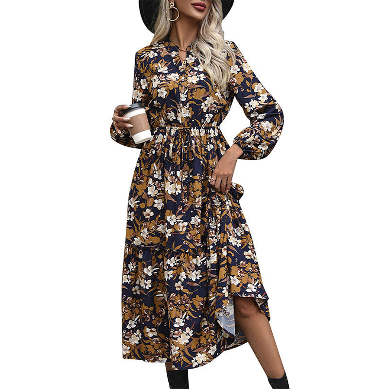 Damen Midikleid mit floralem Design und eleganter Taillierung W&W Mode