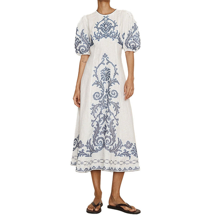 Damen Midikleid mit kunstvollem Stickmuster und voluminösen Ärmeln W&W Mode