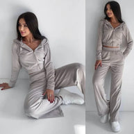 Damen Sportliches Fleece-Set mit Kapuze WW