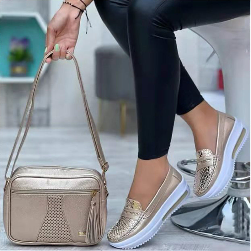 Damen komfortable Slip-On Schuhe mit stylishem Schlangenleder-Design und dämpfender Sohle WW