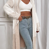 Damen Strickjacke mit geometrischem Muster WW