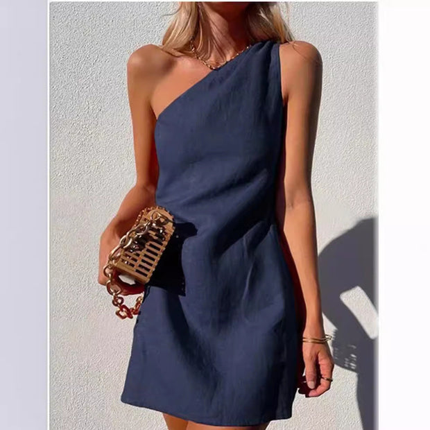 WW | Einfarbiges Slim Fit One-Shoulder Pendelkleid