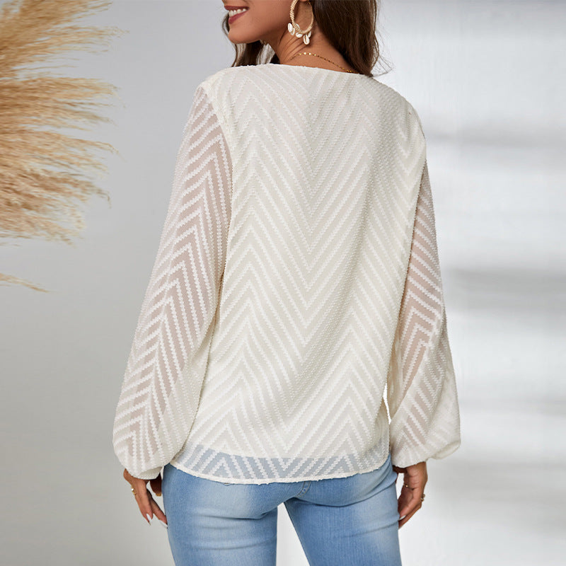 Damen Bluse mit eleganten V-Ausschnitt und transparenten Ärmelapplikationen WW