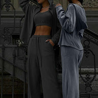 Damen sportliches Freizeit-Set mit cropped Top und weiter Hose WW