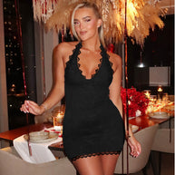 Damen Spitzen-Nachtkleid mit verführerischem Deep-V-Ausschnitt und Rüschen WW