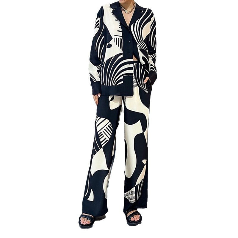 Damen Elegantes Lounge-Set mit artsy Motiv und weitem Schnitt WW