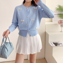 Damen Strickjacke mit Spitzenverzierungen und Knopfdetails WW