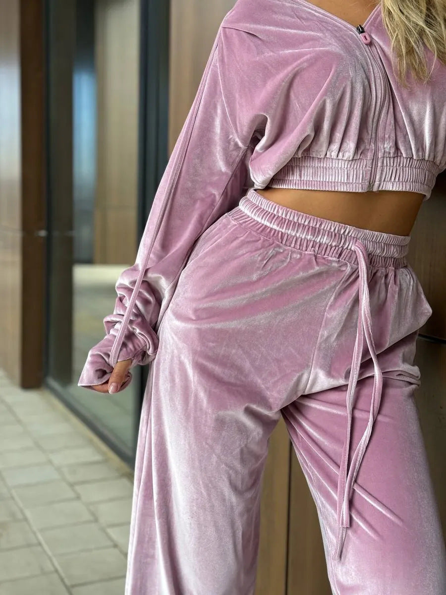 Damen sportlicher Velours Jogginganzug mit lässiger Kapuze und praktischen Taschen WW
