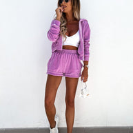 Damen sportliches Velours-Set mit cropped Hoodie und kurzen Hose WW
