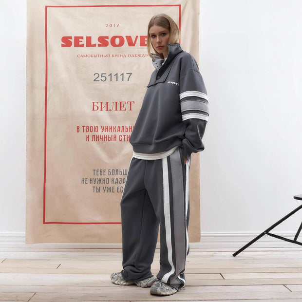 Damen Sportliches Sweater-Set mit seitlichen Streifen und hohem Kragen WW