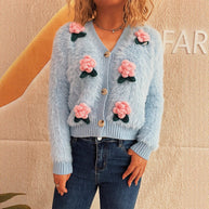 Damen Strickjacke mit floralen Applikationen und weichem Material WW