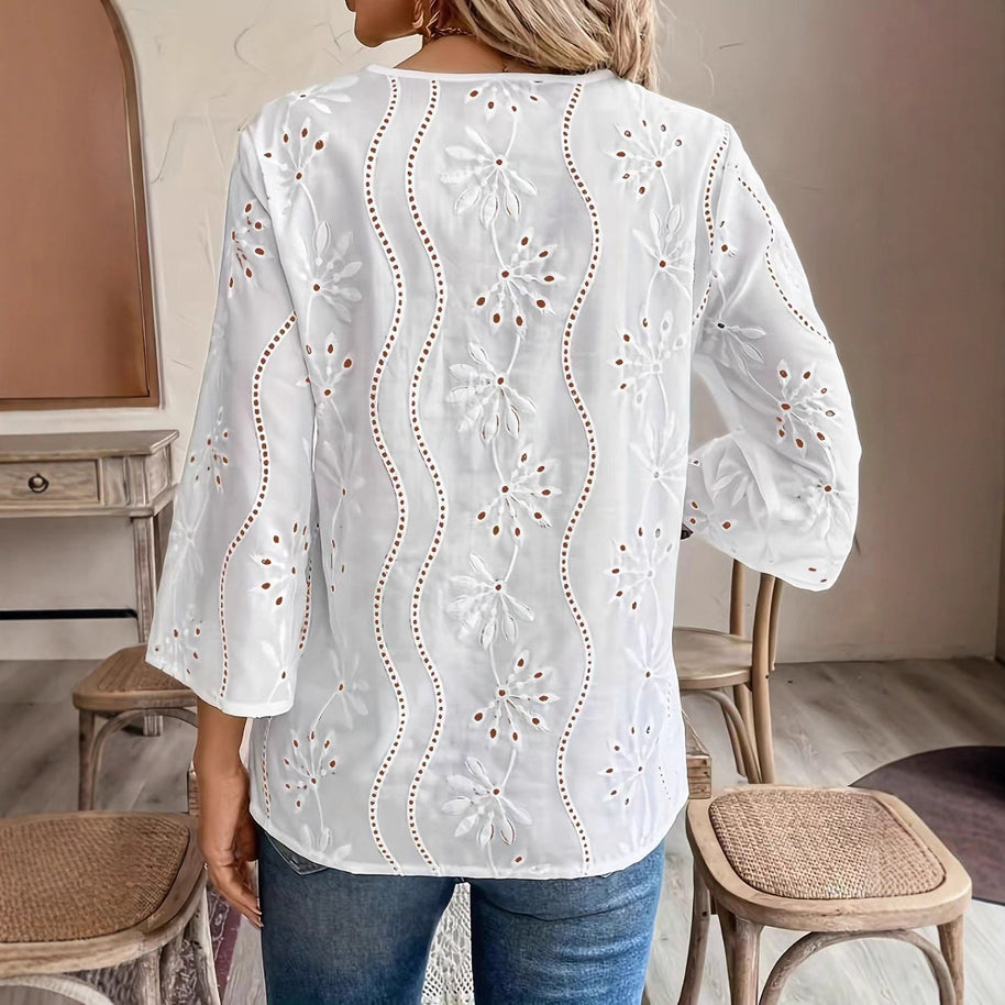 Damen bestickte Bluse mit elegantem V-Ausschnitt und 3/4-Ärmeln WW